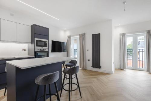Coldharbour Apartment | Modern Brixton Apartments