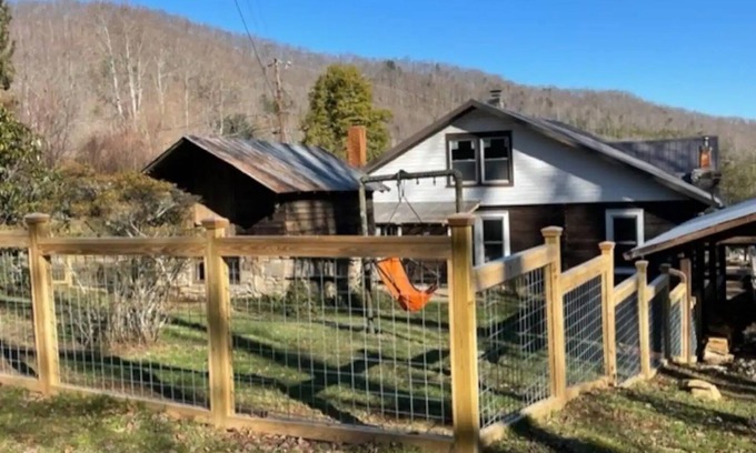 Candler House | Modern Cabin at Smith Cove with Fully Fenced Yard. Near all WNC's attractions.