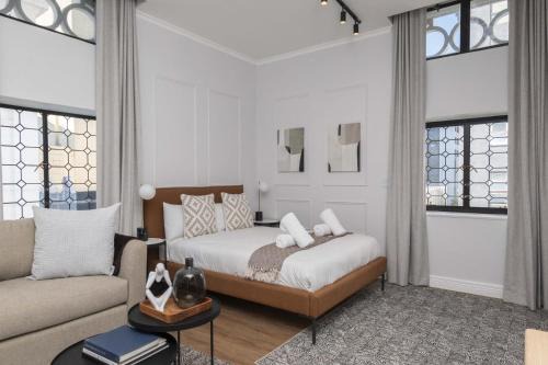 Cape Town City Centre Apartment | Modern CBD Studio at Venice House