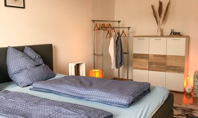 Bahnhofsviertel Apartment | Modern, central, 5 min. To Hbhf. + Kitchen, Netflix + WiFi
