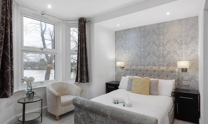 Oxford Apartment | Modern city centre studio apartment