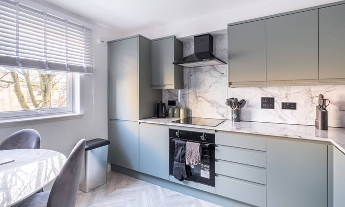 Central Aberdeen Apartment | Modern Comfort in Old Aberdeen