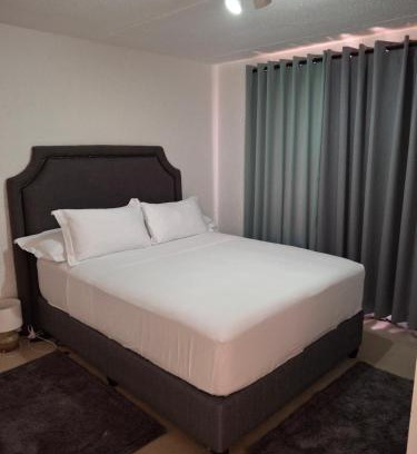 Greater Johannesburg Metropolitan Area House | Modern Comfort in Sandton