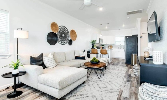 Surfside Beach House | Modern, Comfortable & Right Down from Beach!
