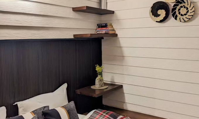 Noida House | Modern Container Home Getaway