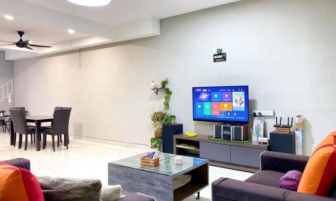 Central Seberang Perai House | Modern Cozy Sweet House 4 ROOM 10pax@ALMA BM