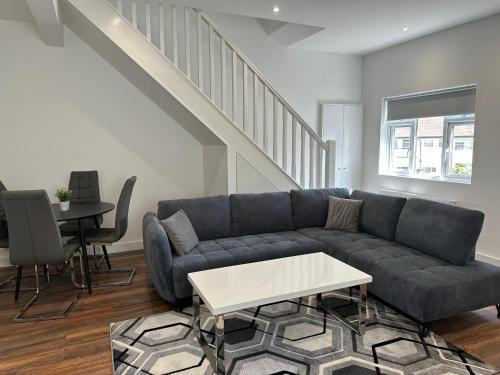 Haroldʼs Cross Apartment | Modern design residence