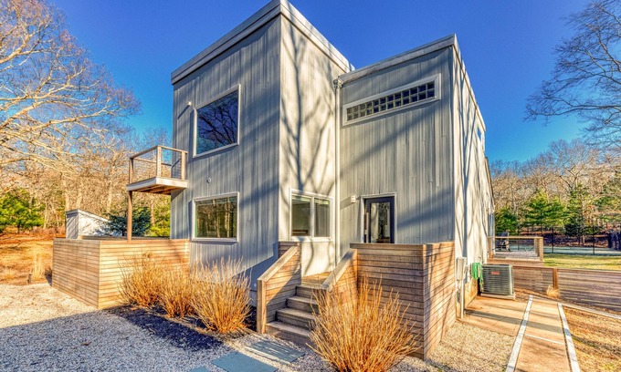 East Hampton House | Modern East Hampton w/Private Pool and Tennis