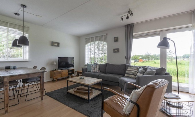 Julianadorp aan zee Apartment | Modern en Prachtig Appartement aan zee in Julianadorp Voor 4 Personen