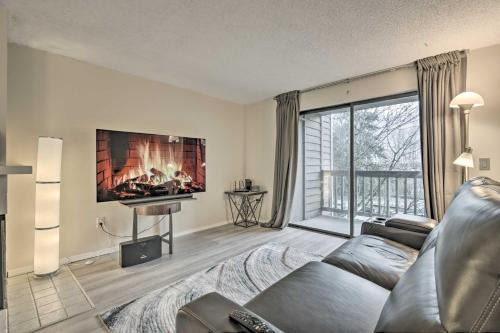 Renton Apartment | Modern Family Condo about 12 Mi to Downtown Seattle!