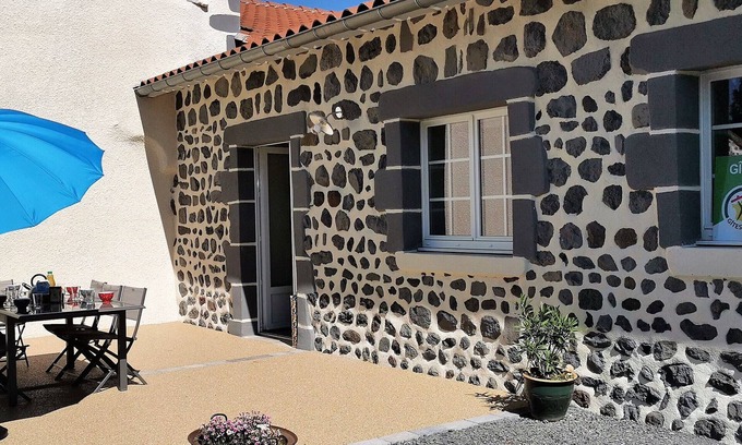 Arlempdes Cottage | Modern Farmhouse with Spa, Near Tourist Sites in Haute Loire