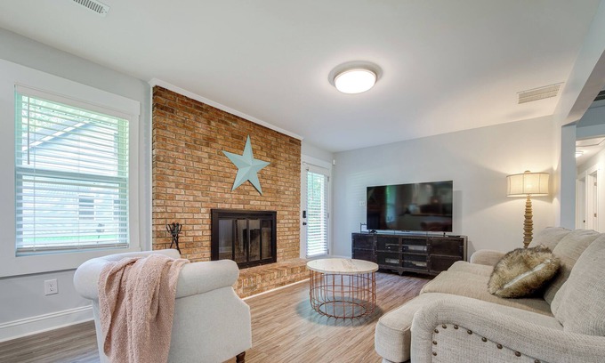 Fayetteville House | Modern Fayetteville Home Near Trilith Studios!