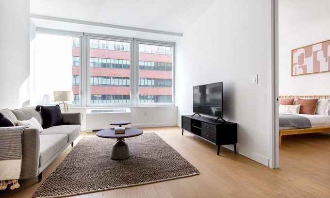 Financial District Apartment | Modern FiDi 1BR w/Gym, Doorman, near World Trade Center, by Blueground