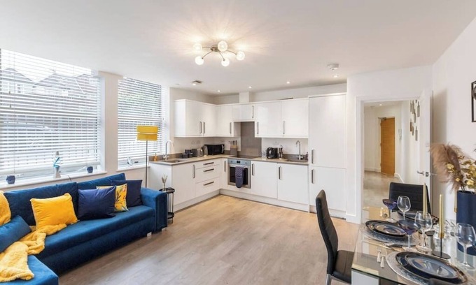 Golders Green Apartment | Modern flat in central golders green