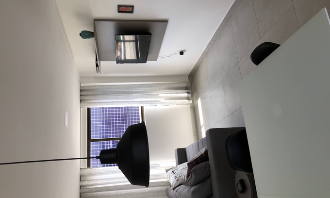 Jardim Rosas Apartment | Modern Flat in Miramar