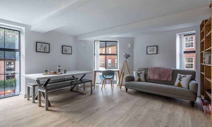 Oxford City Centre Apartment | Modern flat in the heart of Oxford