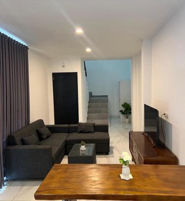 Cepaka Villa | Modern Guest house in Cepaka