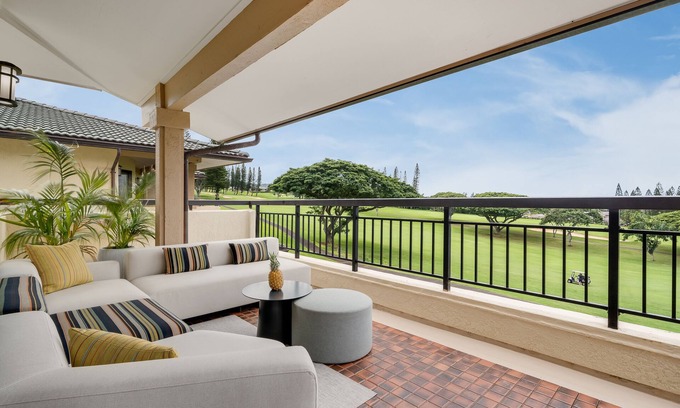 Kapalua Villa | MODERN HAWAII ⛳️ Modern Remodel, steps to the Beach, 4th Tee, Ocean View, 4 Pools