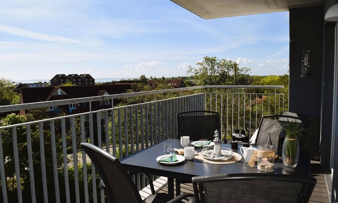 Schillig Apartment | Modern, high-quality vacation apartment, sauna, large balcony, sea view, close to the beach