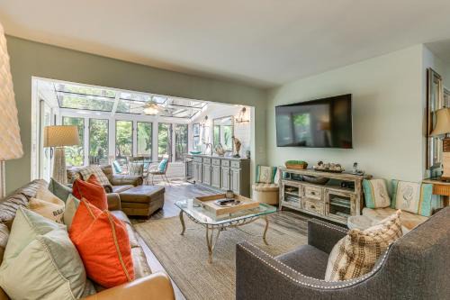 Palmetto Dunes House | Modern Hilton Head Retreat Walk to Beach and Golf!