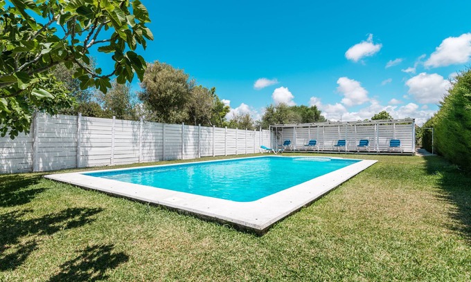 El Palmar House | Modern Holiday Home "El Olivo" with Pool