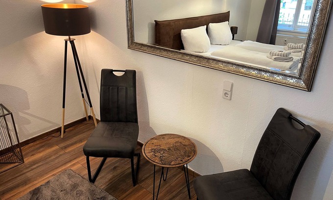 Weimar Condo | Modern holiday flat with comfortable furnishings, quiet and centrally located