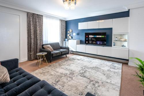 Manchester Apartment | Modern Home Near Etihad, Coop Live