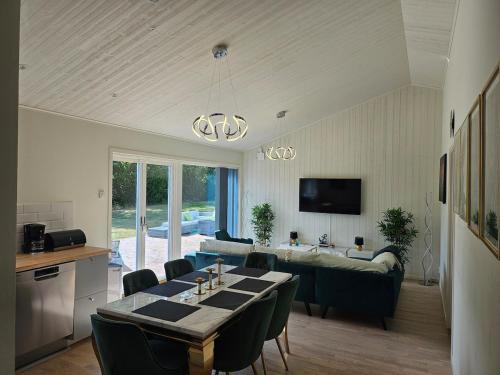 Farjestaden Villa | Modern House 2025