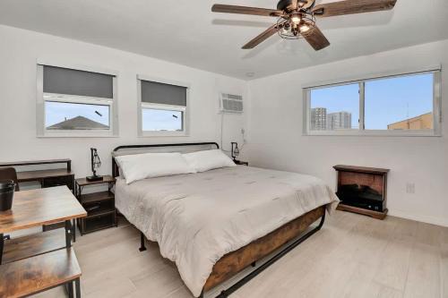 Daytona Beach Shores Apartment | Modern King Suite #12 - Steps to Beach