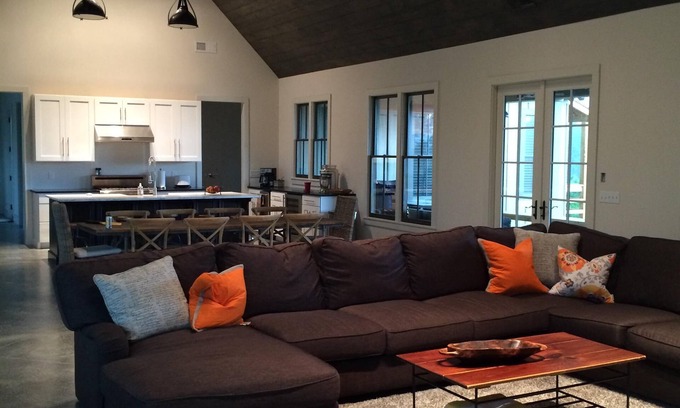 Bremen House | Modern Lake House on Smith Lake, AL close to Birmingham and Huntsville