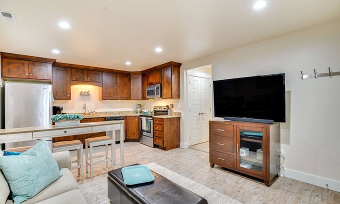 Lehi Apartment | Modern Lehi Apartment: 2 Mi to Thanksgiving Point
