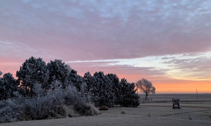 Gove County Cabin | Modern Lodge in quiet, country setting. Family, outdoorsman, and pet-friendly.