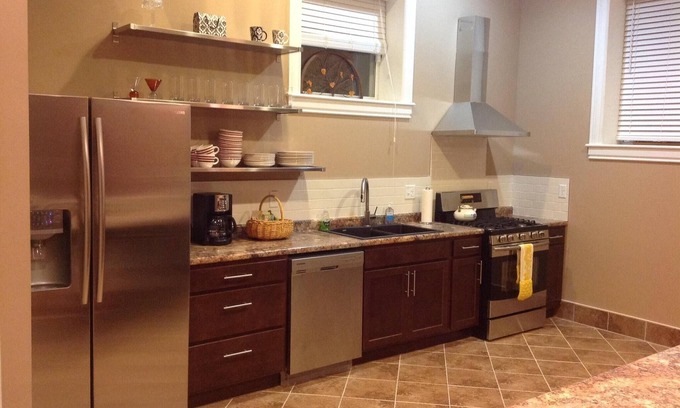 Tower Grove East Apartment | Modern, Loft-like unit in the Historic Tower Grove Area