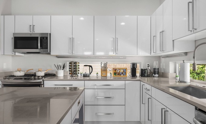 Ballard House | Modern Luxury Home with EV Garage, Office, Bike & Balcony! WFH, Family+n