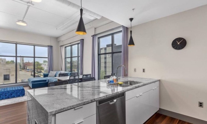 Nelson Apartment | Modern Luxury in Downtown Muskegon - The Leonard Building