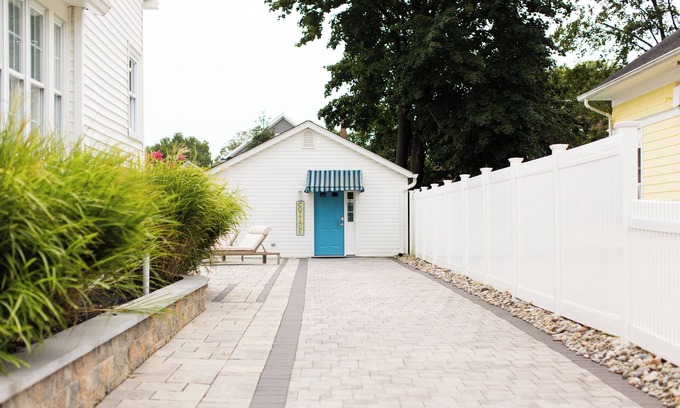 Manasquan Cottage | Modern Manasquan, NJ Perfect Beach Cottage 5 min from beach!