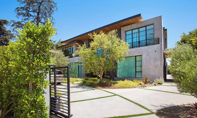The Flats House | Modern Marvel - Modern Masterpiece with Pool & Theater