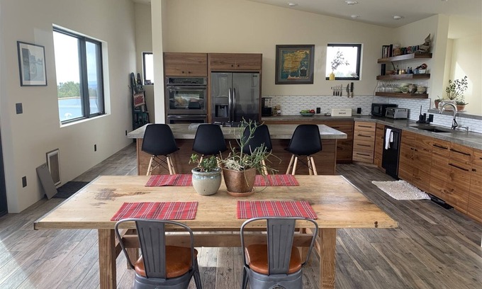 Valdez House | Modern Mountain Living