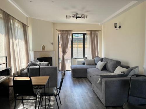 Telavi Villa | Modern Mountainer