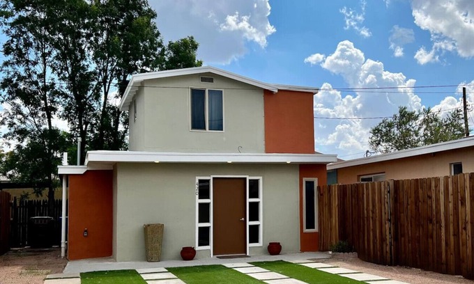 Las Cruces House | Modern New Mexico Loft in the heart of Las Cruces.
