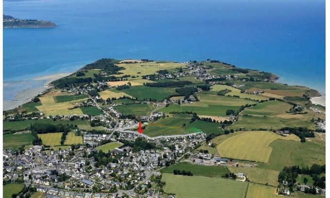 Hillion House | Modern, new single-storey villa close to the sea