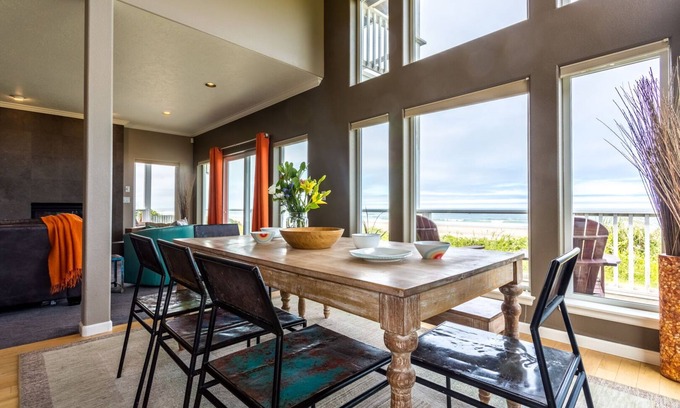 Waldport House | Modern Ocean Front Home on a Sandy Beach! Hot Tub & Game Room!