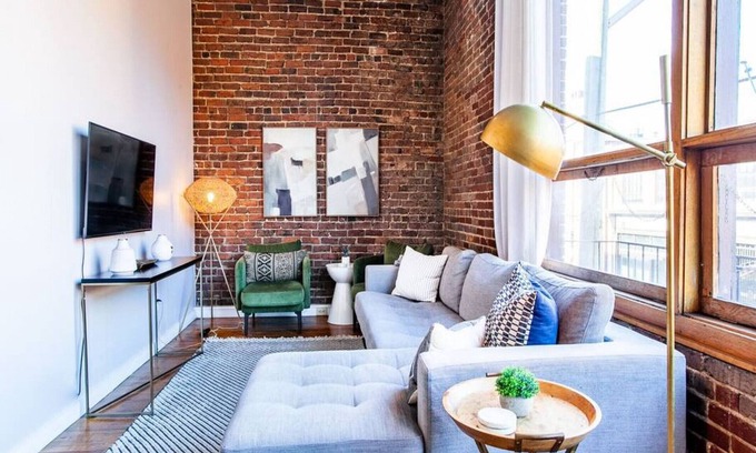 Old City Apartment | Modern Old City Loft - Downtown Knoxville