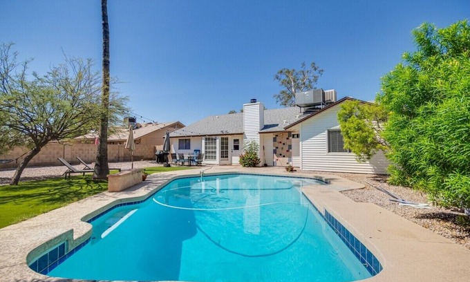 Chandler House | Modern Private Chandler Paradise w/Pool