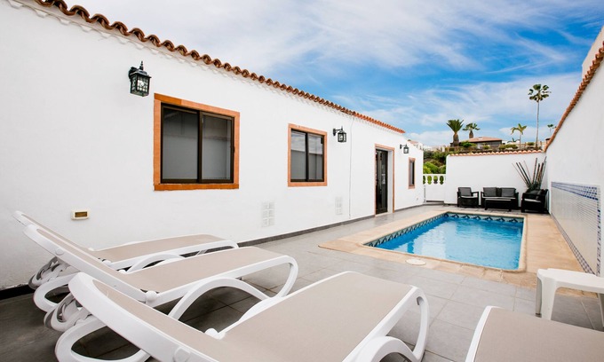 Complejo turistico Amarilla Golf Villa | Modern Refurbished Villa on Amarilla Golf