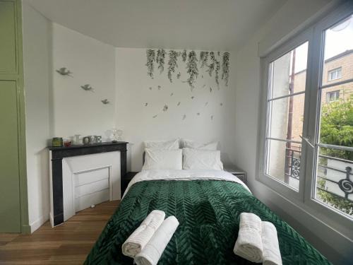 Quartier Centre Ville Apartment | Modern Renovated Apartment -15 min Orly airport