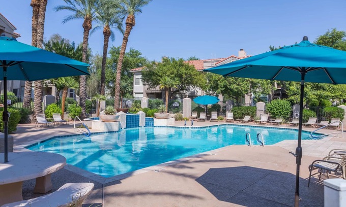 Portofino Apartment | Modern Retreat in Ahwatukee, Heated Pool, Spa, Gym