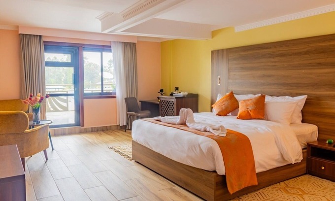 Langata Bed & Breakfast | Modern Room in Karen Plains Hotel, Nairobi , with Balcony and Workspace