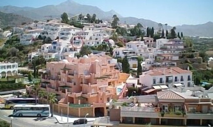 Nerja Apartment | Modern, Spacious, and Well Equipped Apartment With Mountain And Sea Views