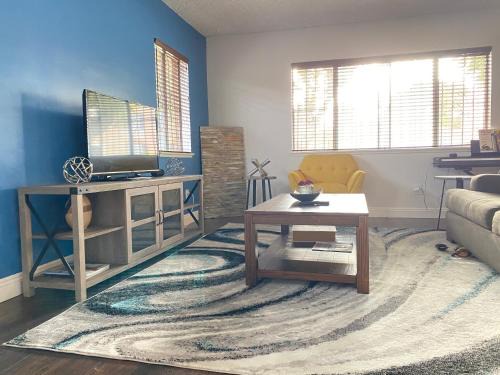 Harbor House | Modern Stay - Private Room